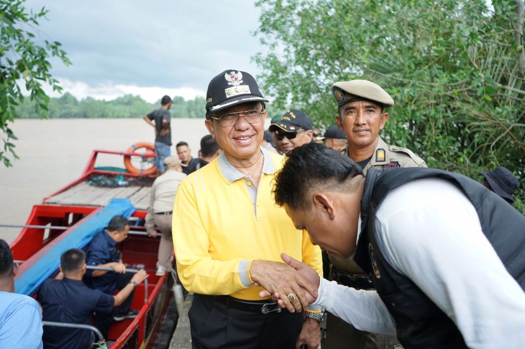 5883cde0257a0c5e12761aedc813c0a0bc56dcbdda6d9f9d91170705c1de13e1.0